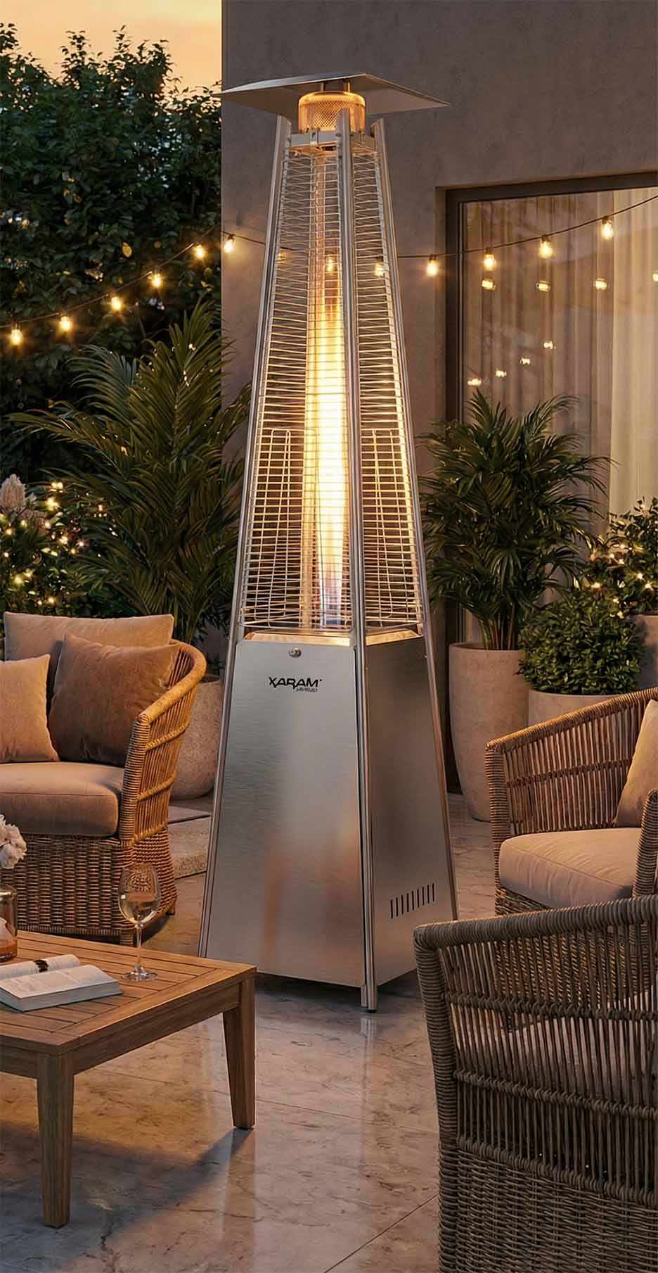 Płomień w szklanej rurze